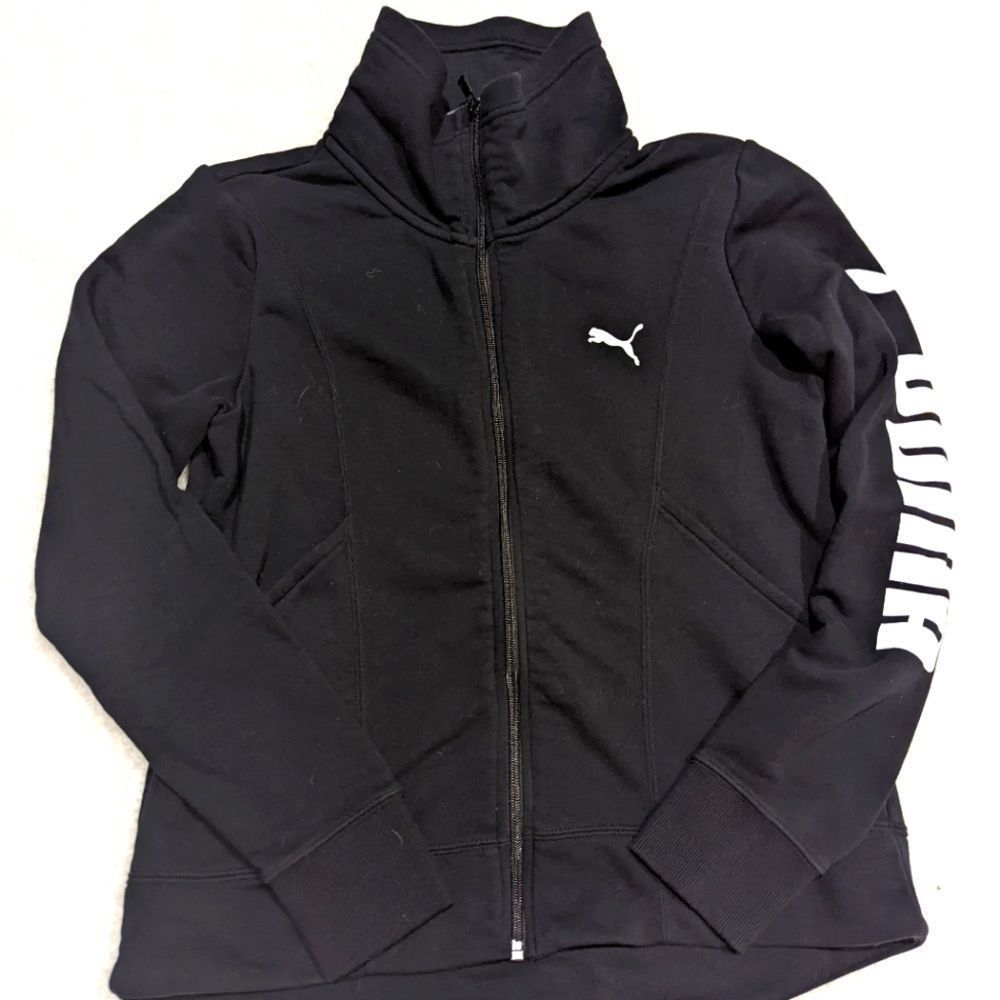🌷Women's Black Puma Zip up size medium